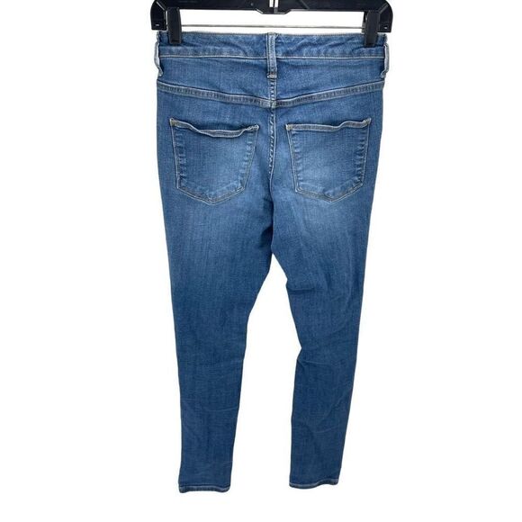 Universal Thread Womens Distressed Jeans Highest Rise Skinny Medium Wash 26 / 2 - Picture 9 of 10